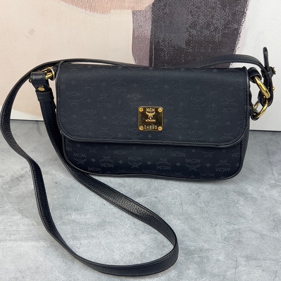 🌵MCM Black Crossbody Bag🌵 - Picture 2 of 15